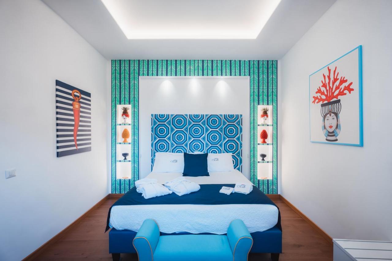 Suite Villa Comunale ซอร์เรนโต ภายนอก รูปภาพ