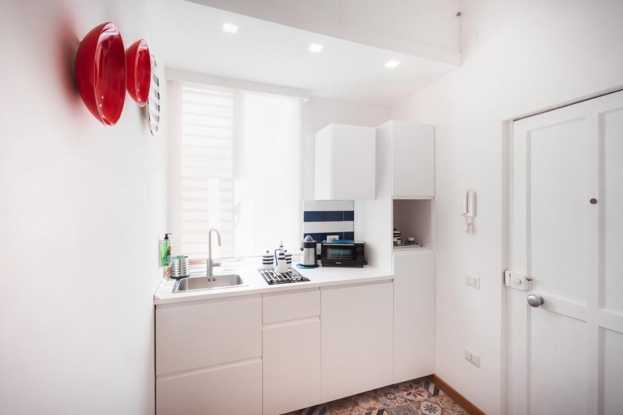 Suite Villa Comunale ซอร์เรนโต ภายนอก รูปภาพ